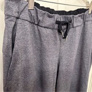 Lululemon Drawcord 7/8 gray pants - Size 8